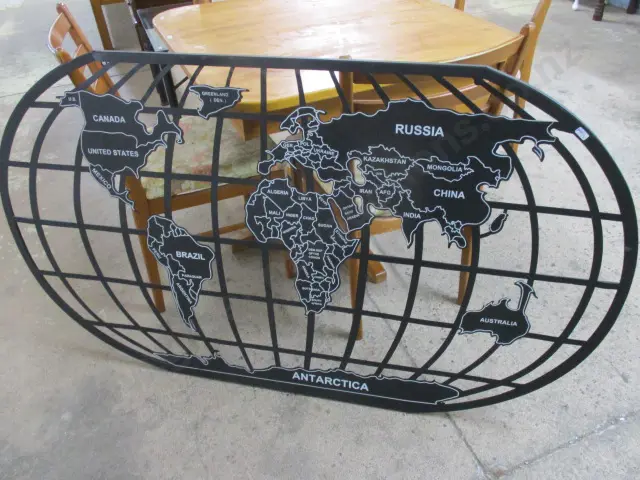 Large Globe Image 1++